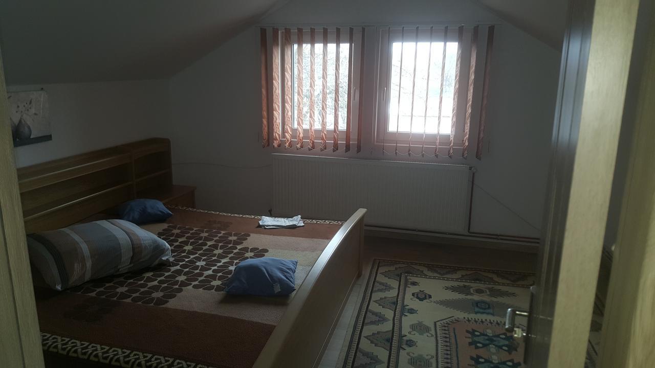 מלון טורדה Casa Mirela מראה חיצוני תמונה