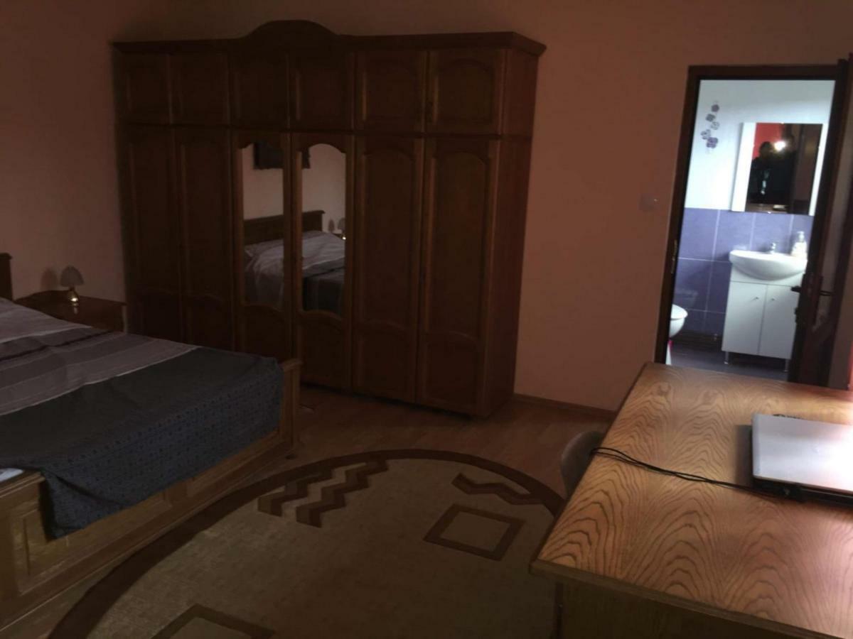 מלון טורדה Casa Mirela מראה חיצוני תמונה